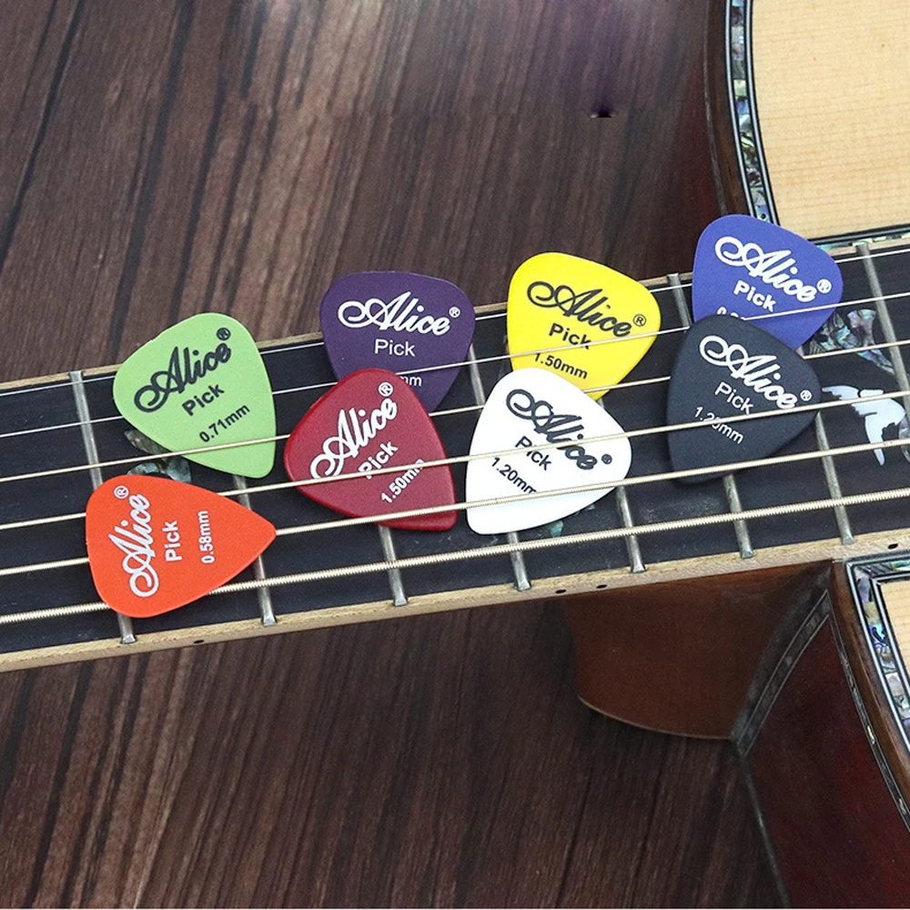 Набор гитарных медиаторов, нов – обзор и цена Electric Guitar Pick Pack